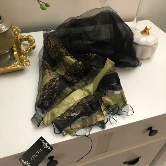 NWT| Silk Sheer Shawl/Scarf - Picture 3 of 8